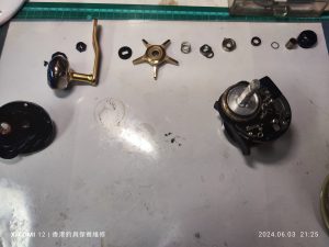 打散清潔波箱及上油